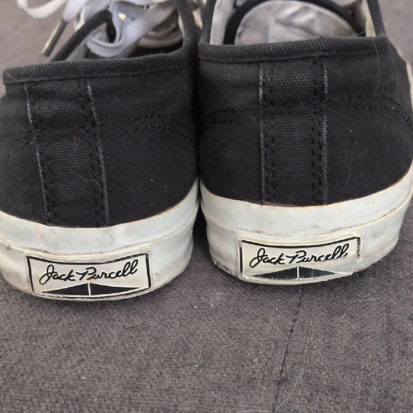 Converse Men's Black and White Sneakers - Picture 6 of 7